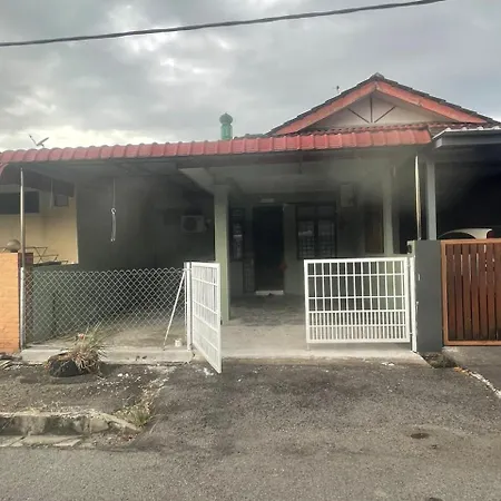 Salam Homestay Kepala Batas  Exterior photo