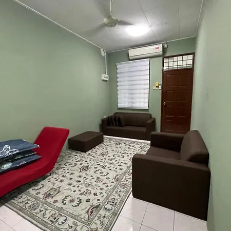 Salam Homestay Kepala Batas  Exterior photo